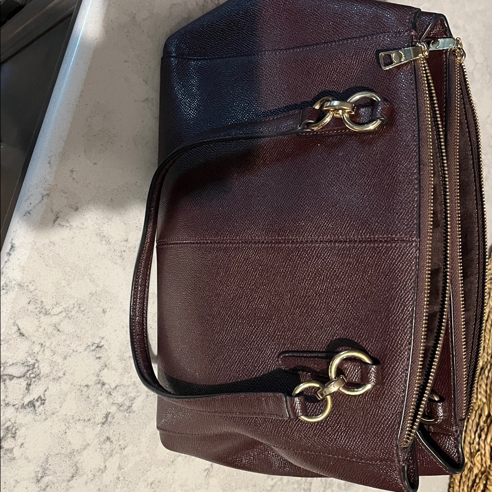 Coach leather bag - Picture 2 of 9